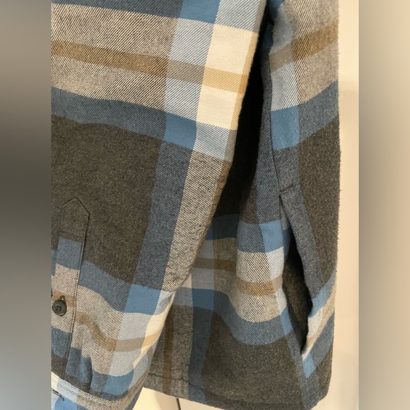 Patagonia Insulated Organic Cotton Midweight Mjord Flannel - Picture 6 of 6